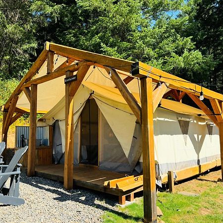 Umpqua'S Last Resort - Wilderness Cabins, Rv Park & Glamping Idleyld Park Εξωτερικό φωτογραφία