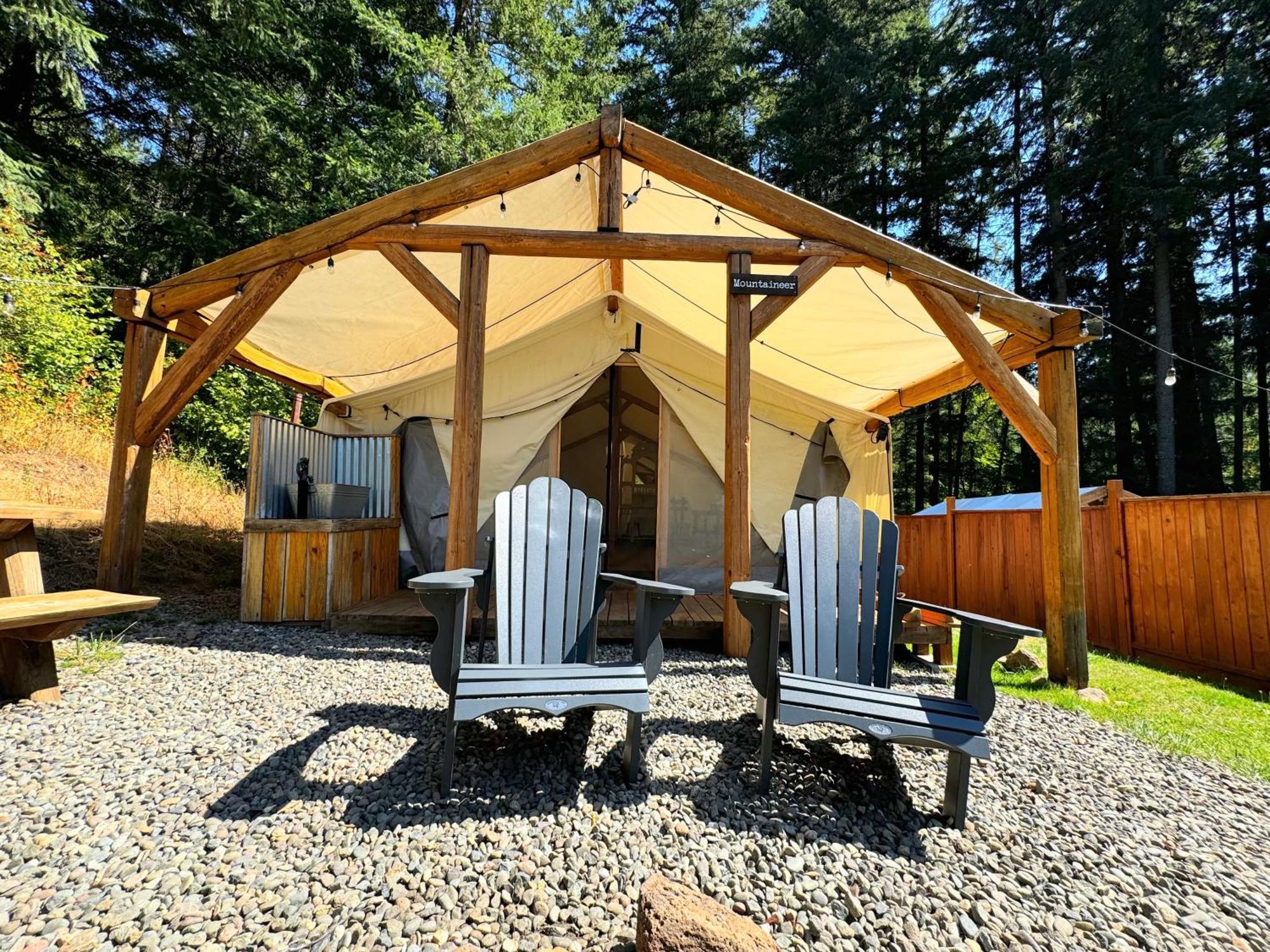 Umpqua'S Last Resort - Wilderness Cabins, Rv Park & Glamping Idleyld Park Εξωτερικό φωτογραφία