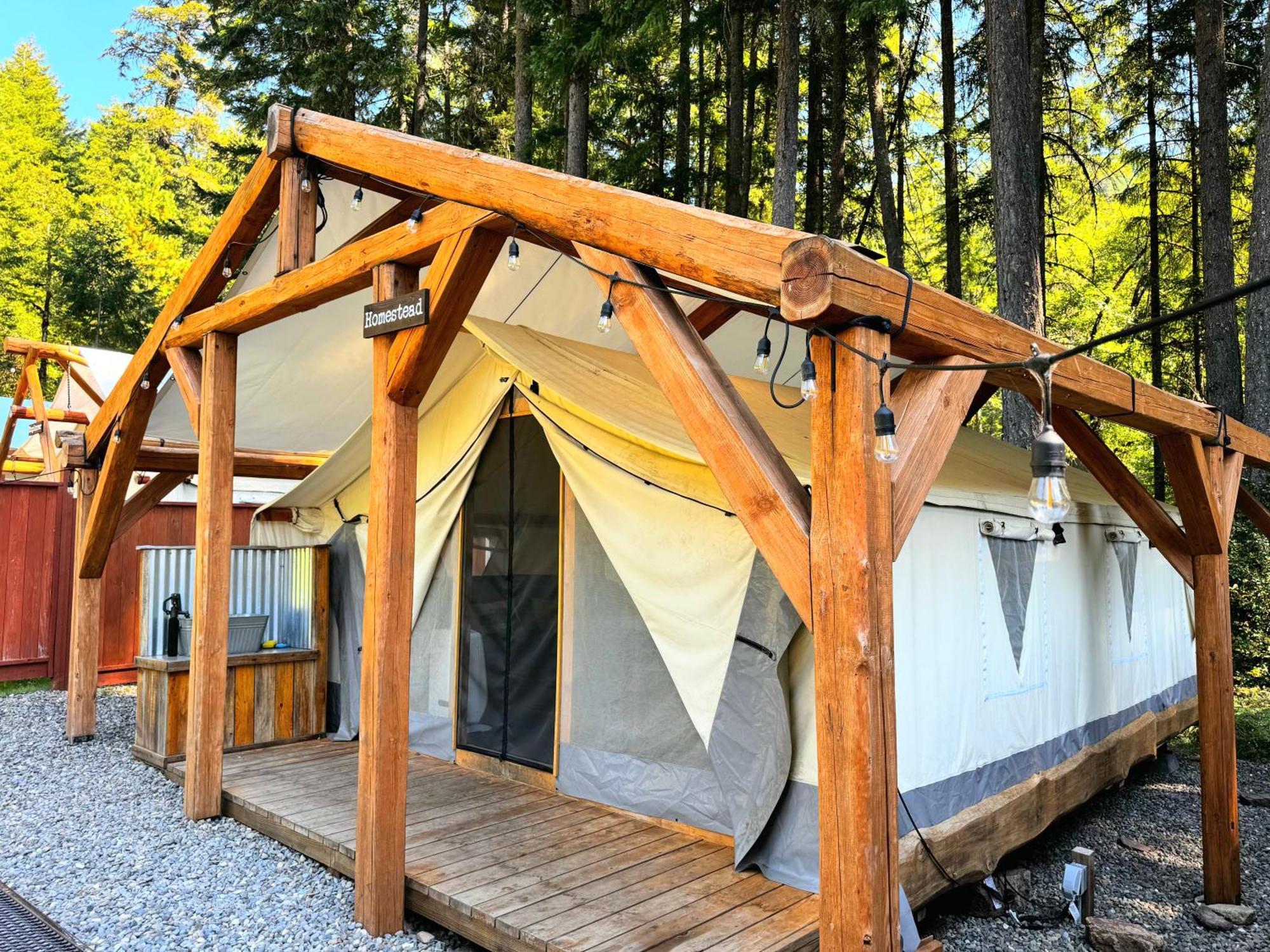 Umpqua'S Last Resort - Wilderness Cabins, Rv Park & Glamping Idleyld Park Εξωτερικό φωτογραφία